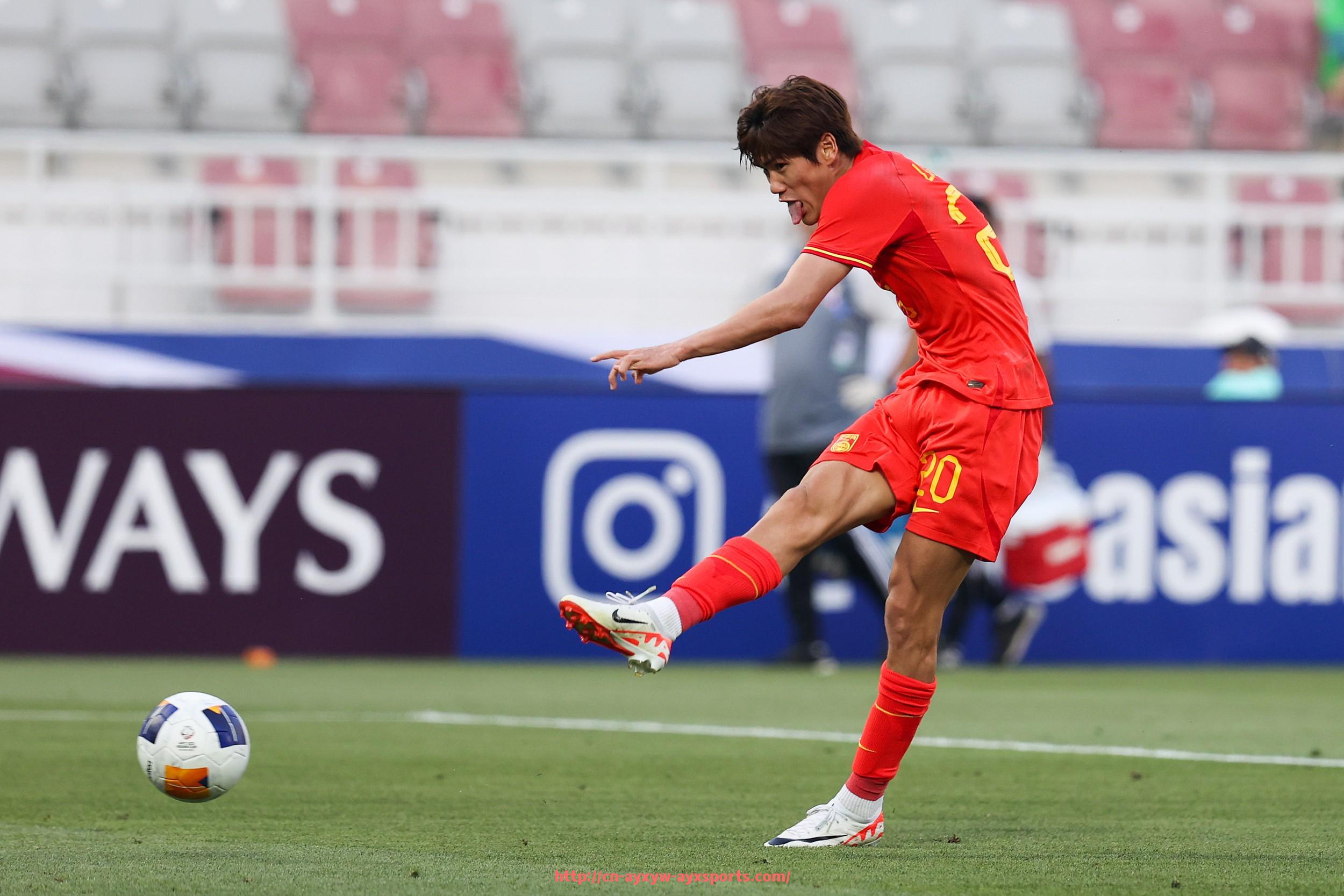 爱游戏体育-世俱杯参赛队伍替补球员出场率分析洞察教练排兵布阵的策略倾向